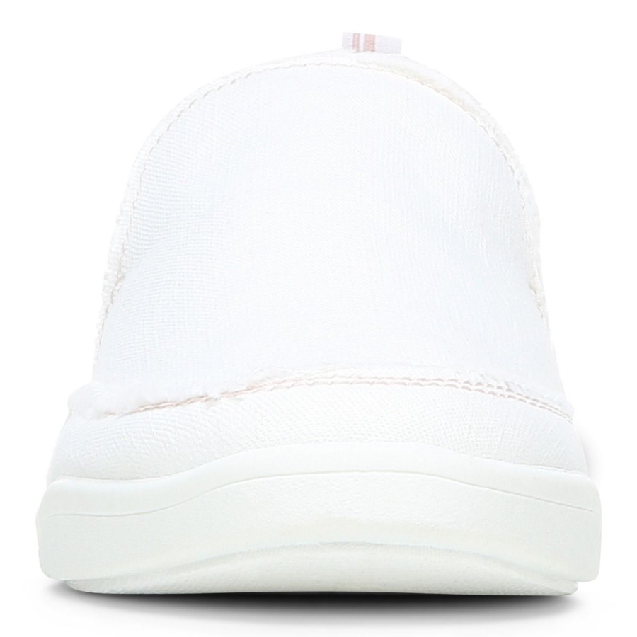 Beach Malibu Slip on Sneaker Canvas Cream Canvas Vionic