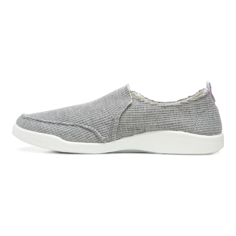 Beach Malibu Slip on Sneaker Waffle Knit Vionic Charcoal Knit