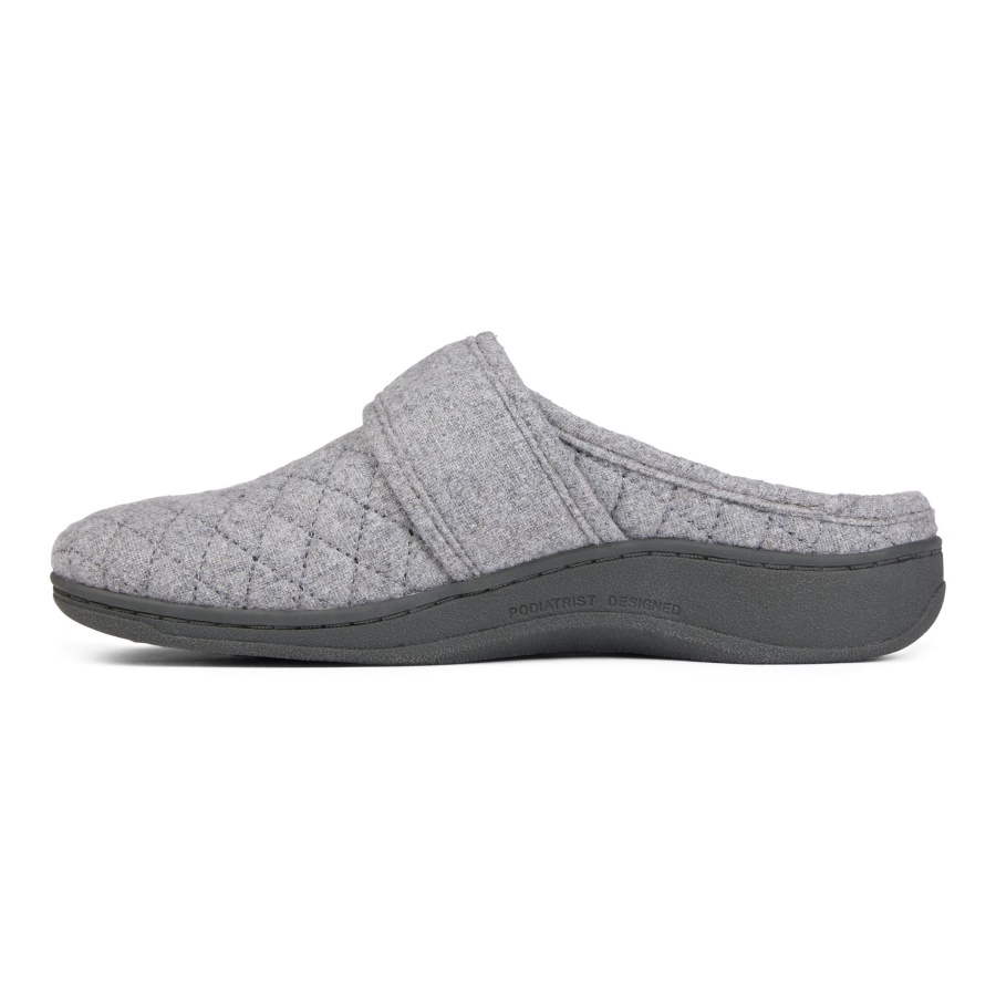 Carlin Slipper Light Grey Vionic