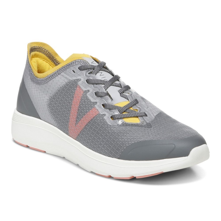 Charcoal Celeste Trainer Vionic