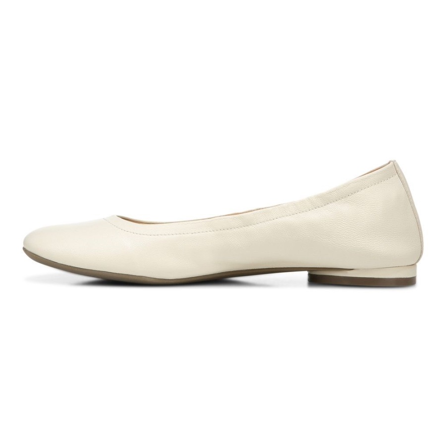 Cream Alexa Flat Vionic