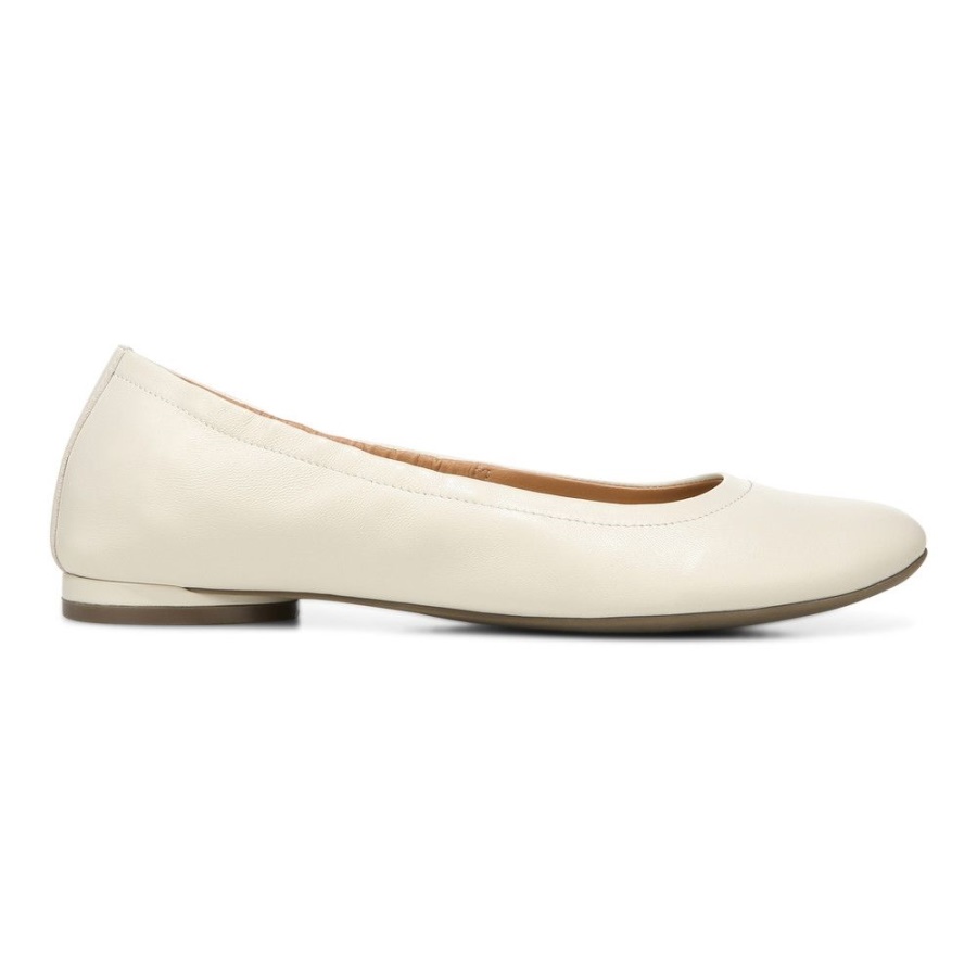 Cream Alexa Flat Vionic