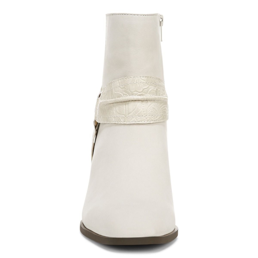 Cream Leather Carnelia Boot Vionic