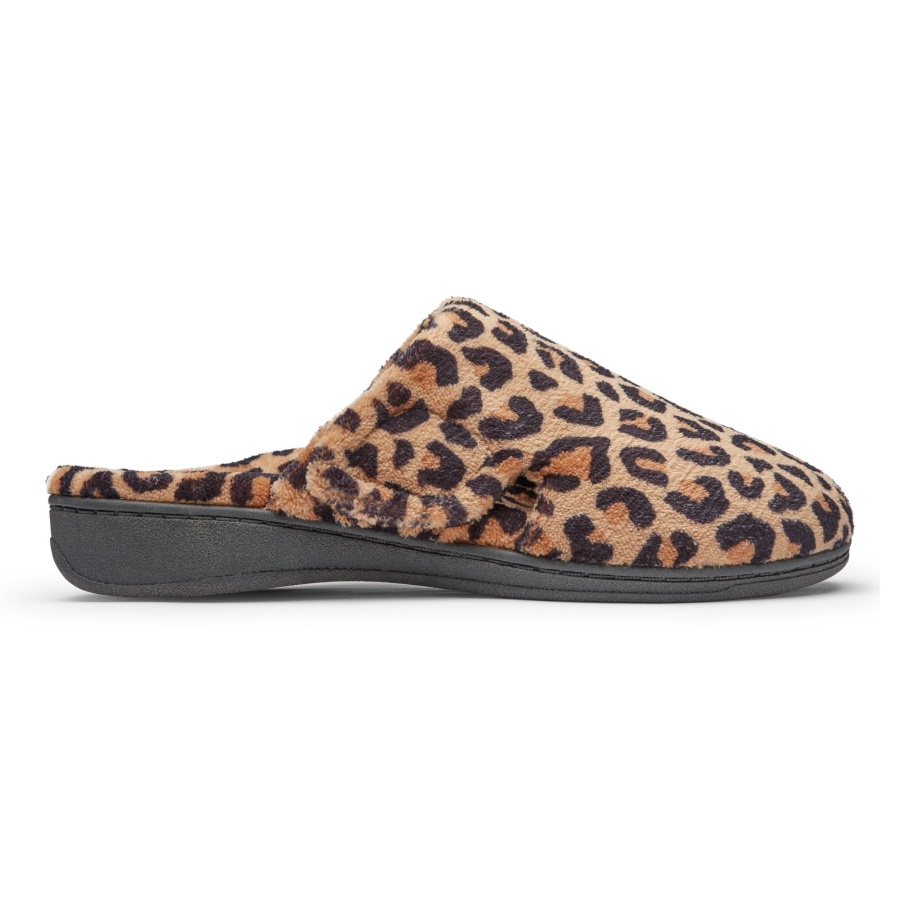 Gemma Slipper Natural Leopard Vionic