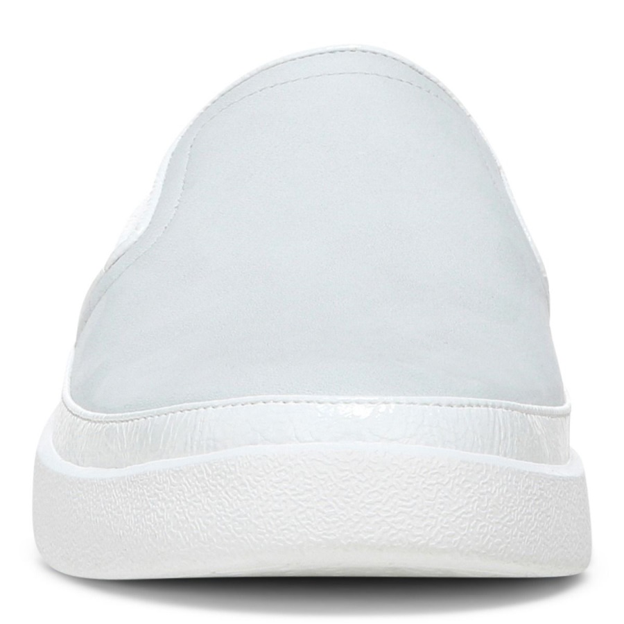 Glacier Effortless Slip on Sneaker Vionic