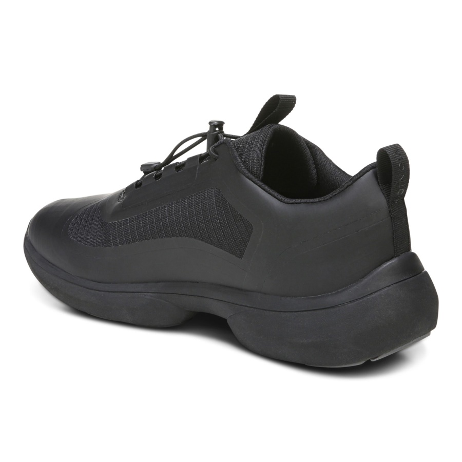 Guinn Trainer Vionic Black
