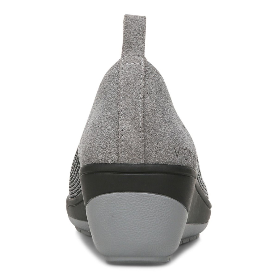 Jacey Knit Wedge Charcoal Vionic