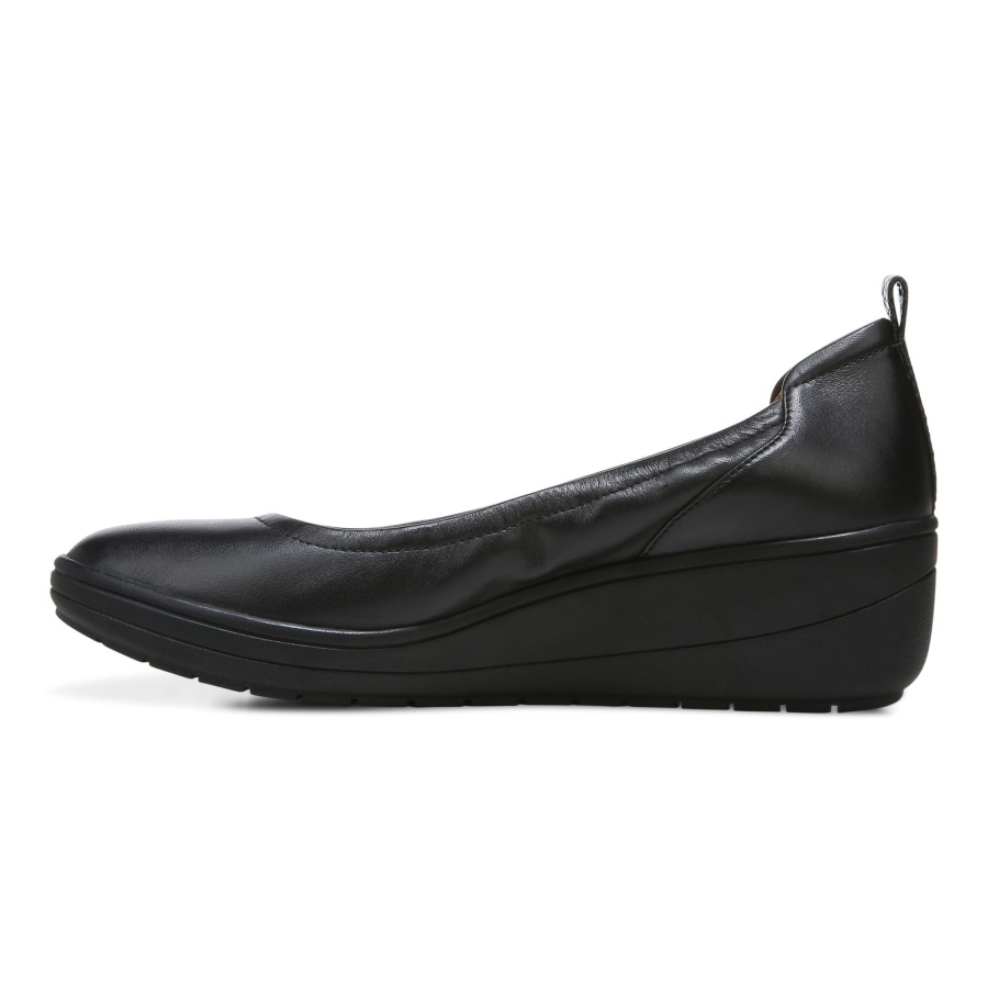 Jacey Wedge Black Vionic