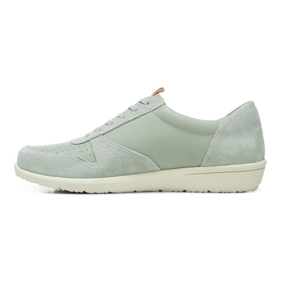 Karigan Trainer Vionic Sage