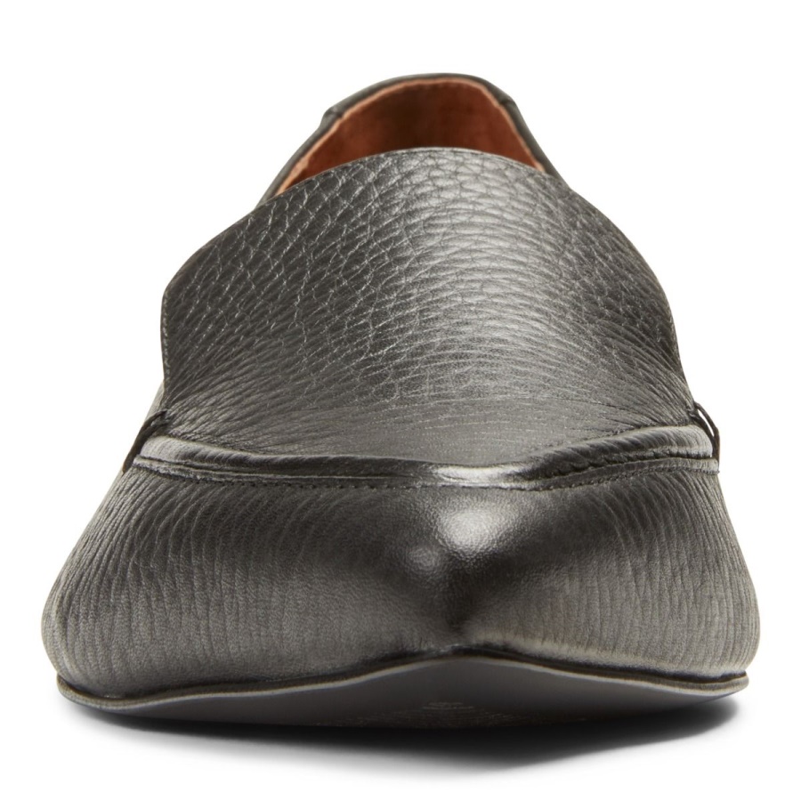 Noah Flat Black Leather Vionic