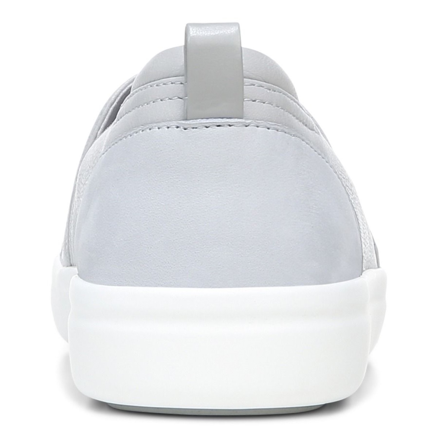 Penelope Slip on Sneaker Vionic Vapor
