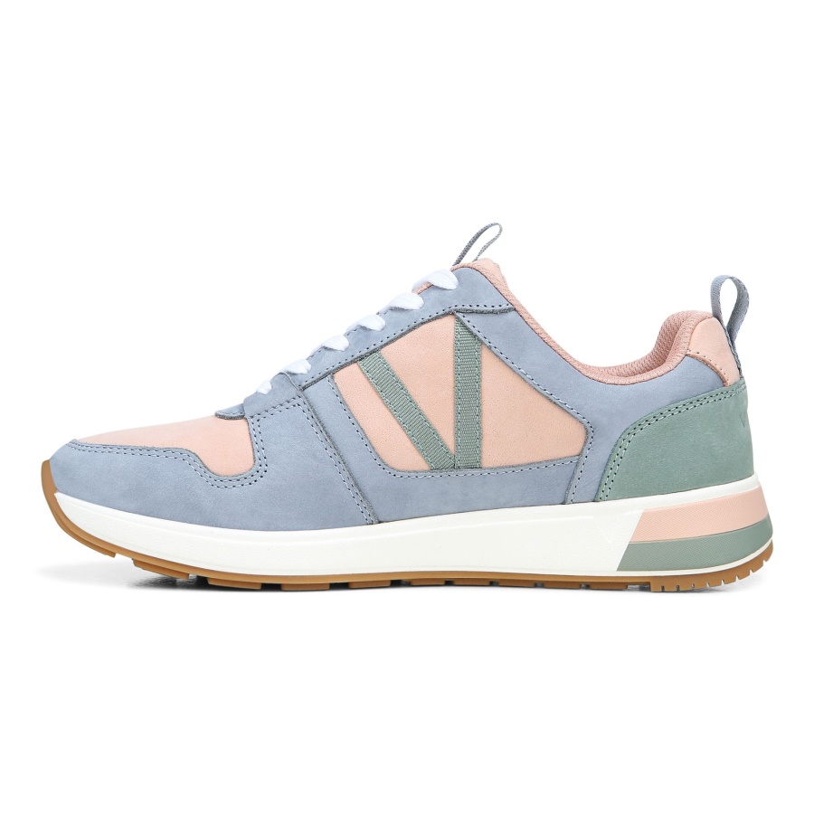Rechelle Trainer Misty Nubuck Vionic