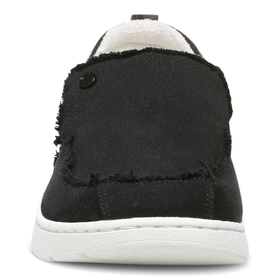 Seaview Slip on Sneaker Black Vionic