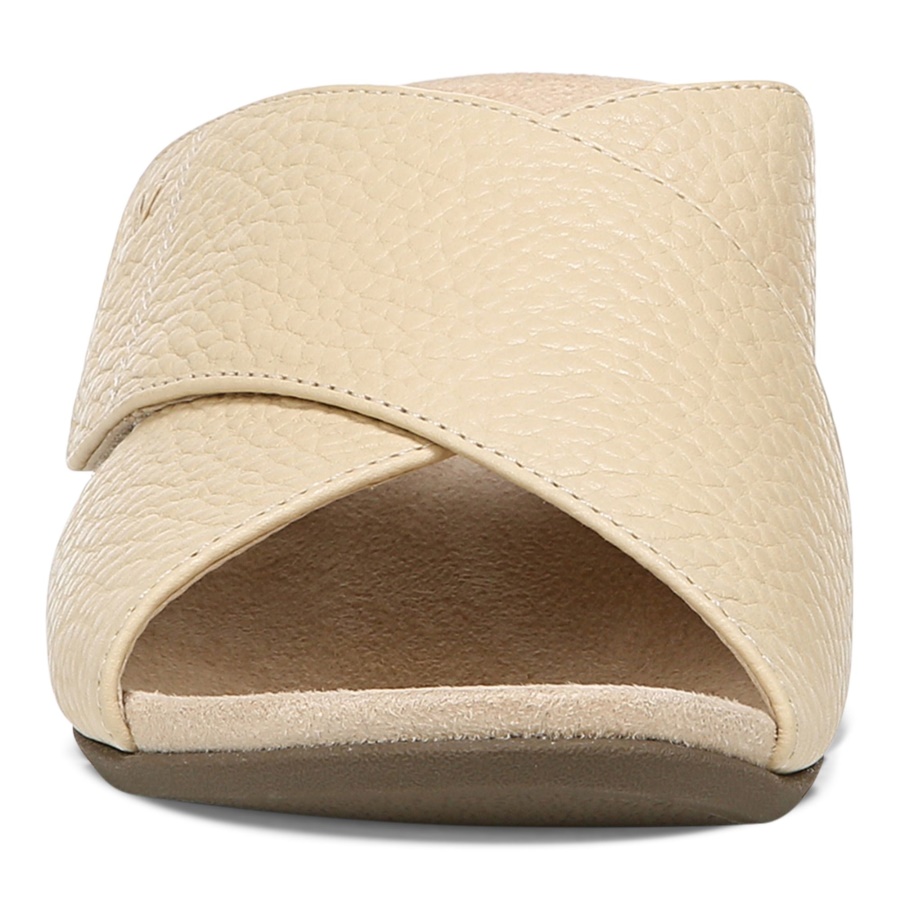 Semolina Vionic Leticia Wedge Sandal