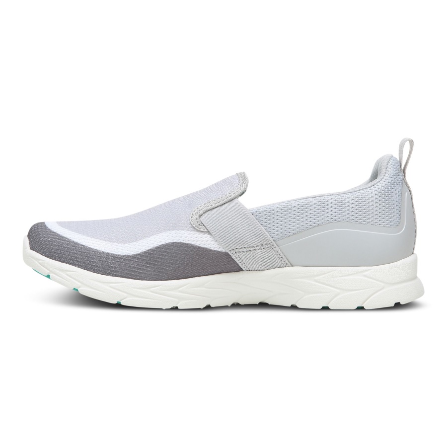 Vapor Nalia Slip on Sneaker Vionic
