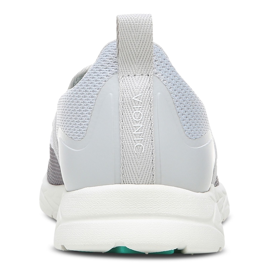 Vapor Nalia Slip on Sneaker Vionic