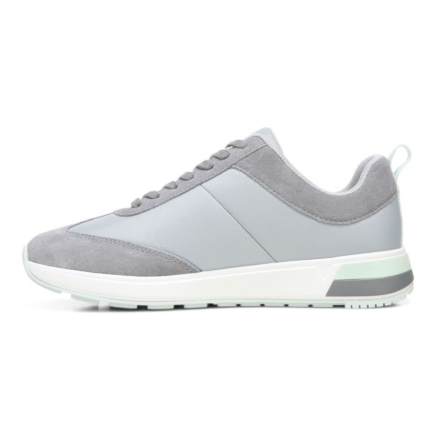 Vapor Vionic Breilyn Sneaker