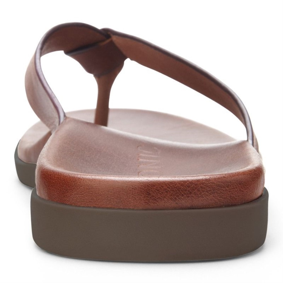 Vionic Black Elijah Toe Post Sandal