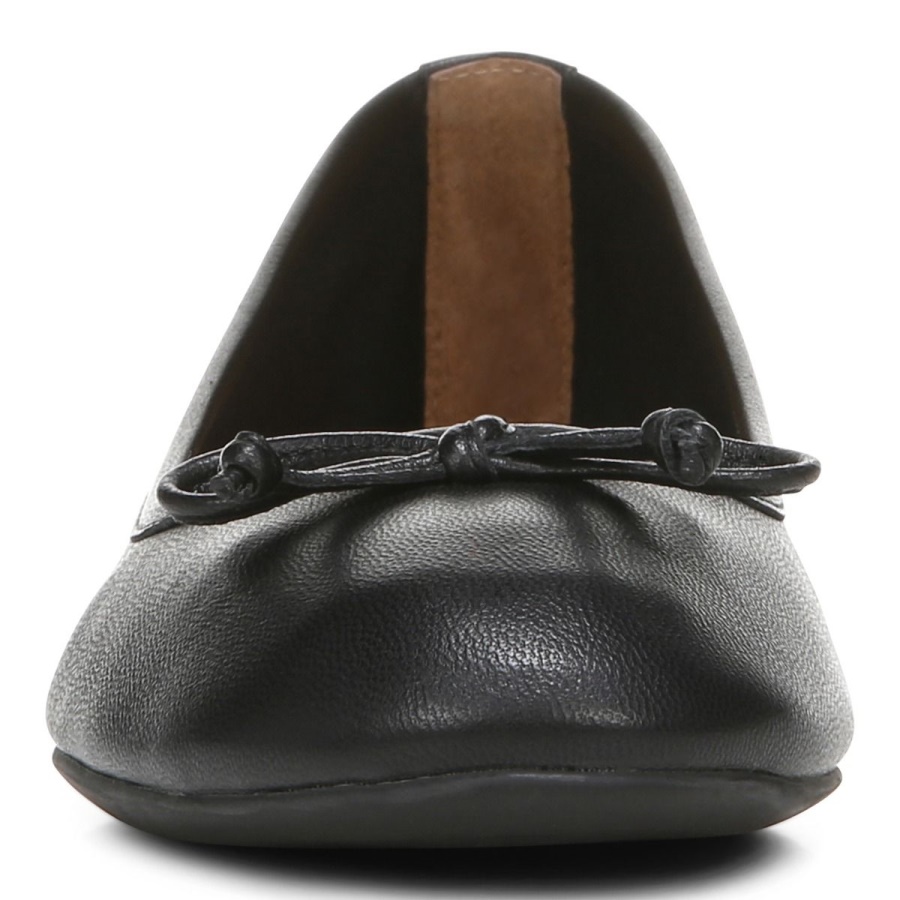 Vionic Black Leather Callisto Flat