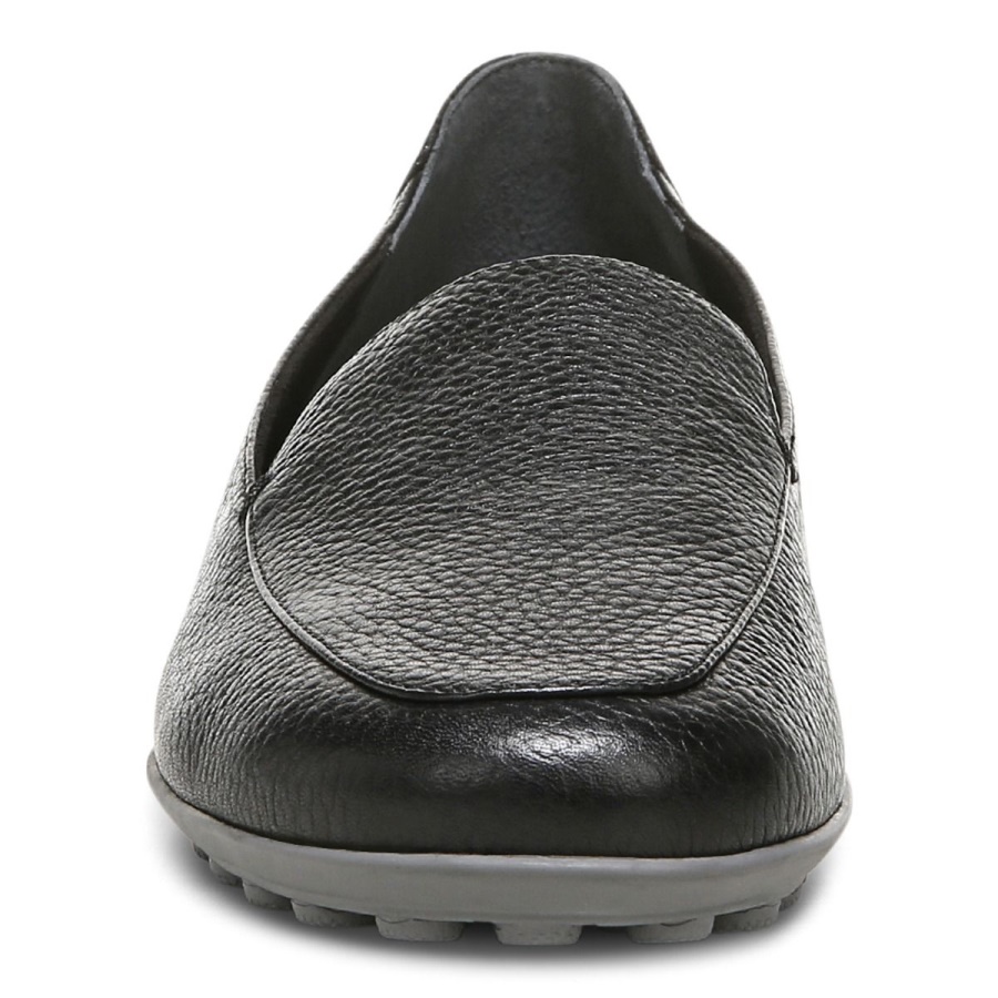 Vionic Black Leather Elora Loafer