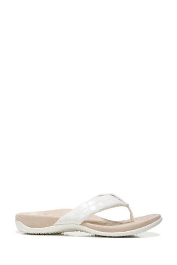 Vionic Cream Layne Thong Sandals