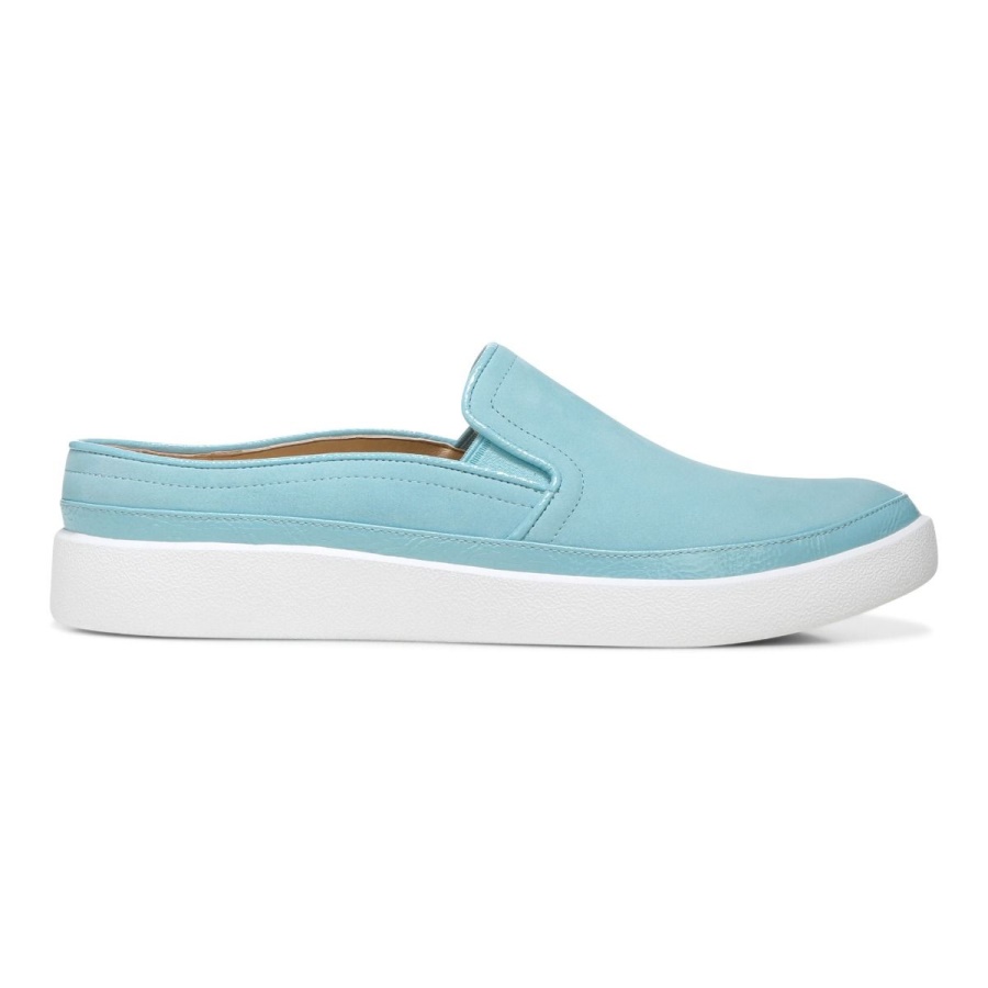 Vionic Effortless Slip on Sneaker Porcelain Blue