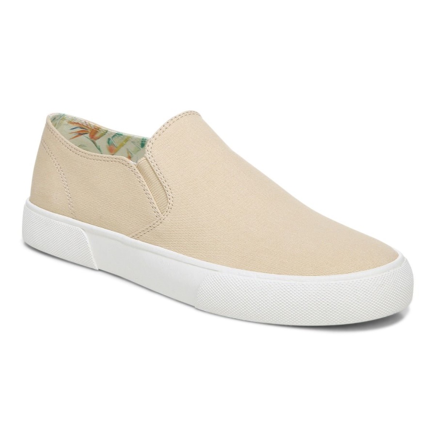 Vionic Groove Slip on Sneaker Semolina
