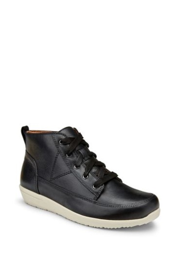 Vionic Shawna Black Chukka Ankle Boots