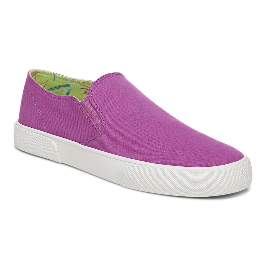 Vionic Wild Berry Groove Slip on Sneaker