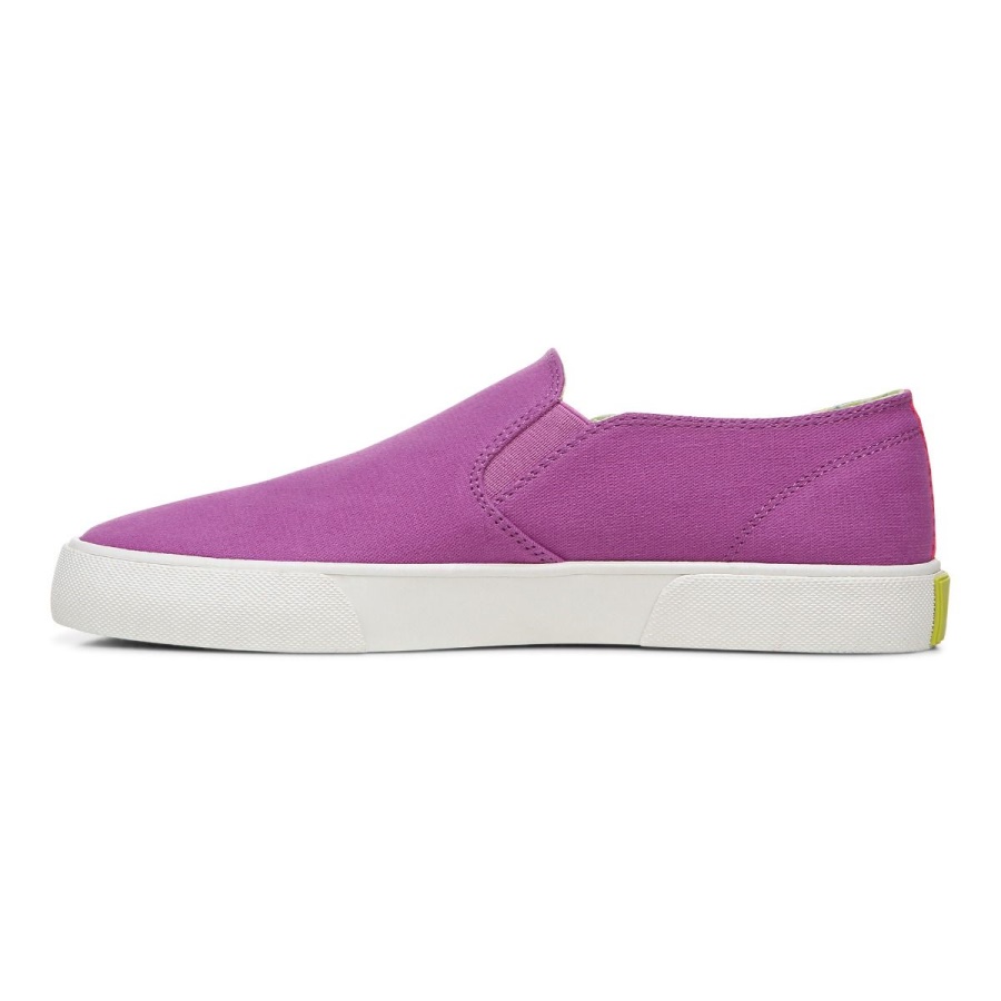 Vionic Wild Berry Groove Slip on Sneaker