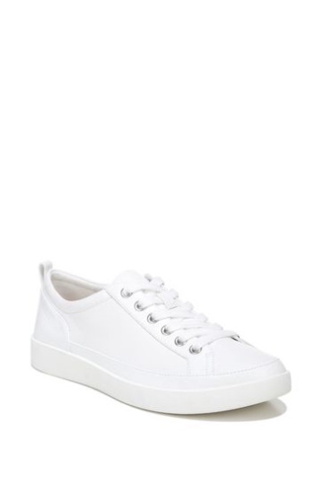 Vionic Winny White Oxford Shoes