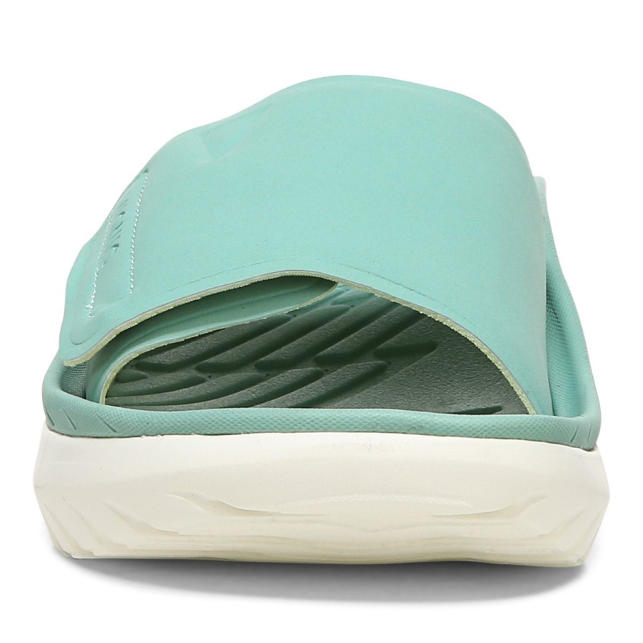 Wasabi Rejuvenate All Gender Recovery Sandal Vionic