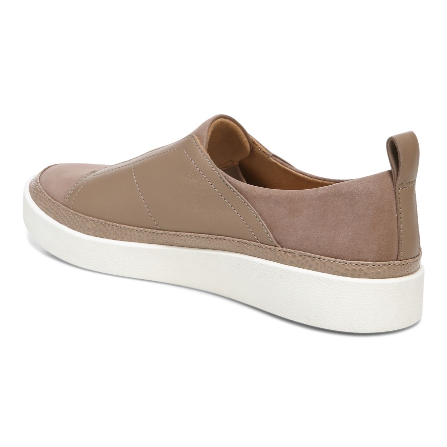 Zinah Slip on Sneaker Vionic Brownie