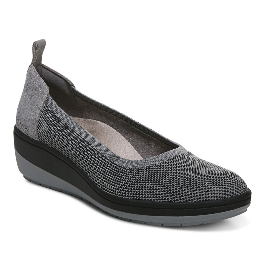 Jacey Knit Wedge Charcoal Vionic