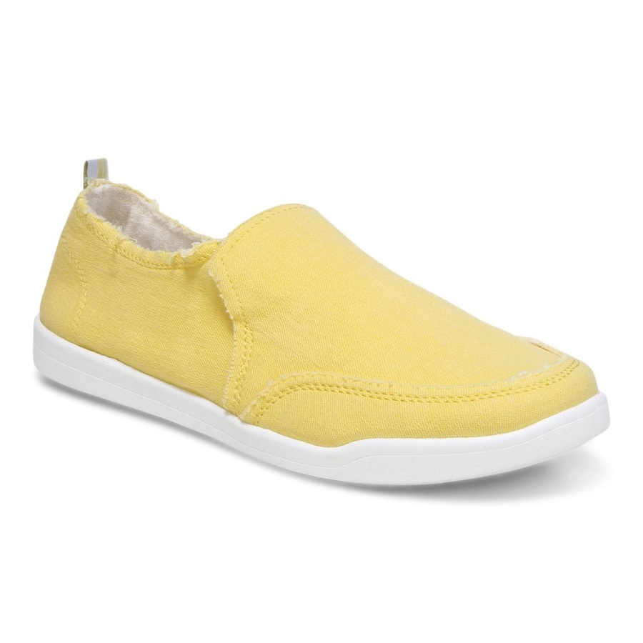 Sun Canvas Vionic Beach Malibu Slip on Sneaker: Canvas