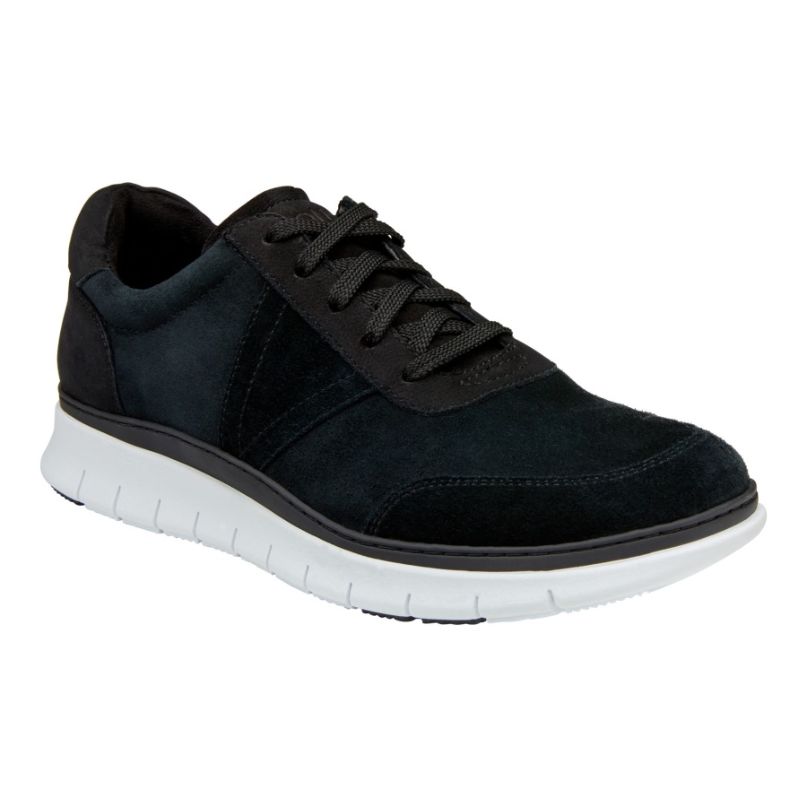 Black Vionic Tanner Trainer