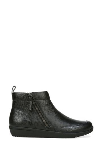 Vionic Lois Black Chukka Ankle Boots