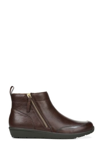 Vionic Lois Brown Chukka Ankle Boots